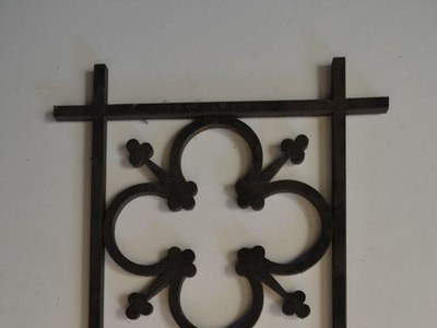 Motif grille et portail